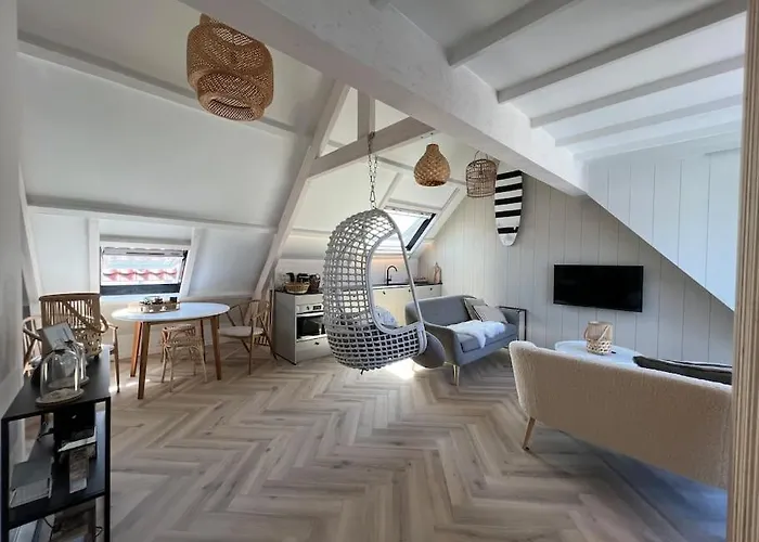 Loft Met Zeezicht Apartament